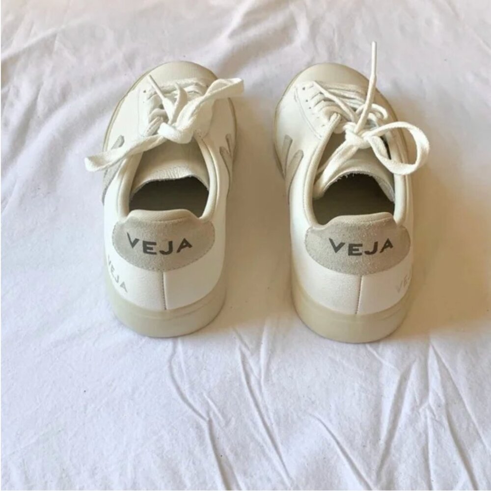 VEJA Campo Leather Sneakers size: 8 - Picture 4 of 5